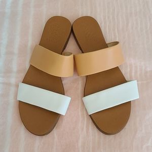 Vince Camuto "Rhonda" Sandal Sz. 6.5